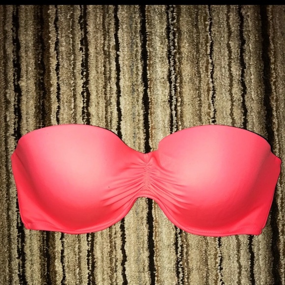 Victoria’s Secret strapless bikini top. 36D - Picture 1 of 4